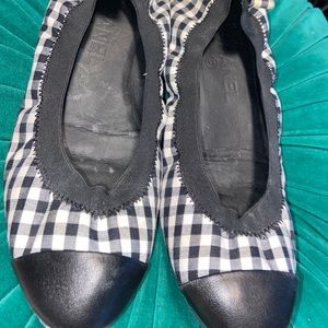 CHANEL black and white checked flats